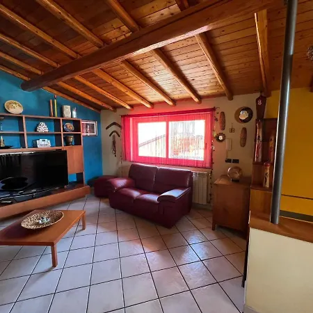 With Terrace Close To Catania Sicily Tatil Evi *