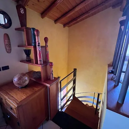 With Terrace Close To Catania Sicily Tatil Evi *